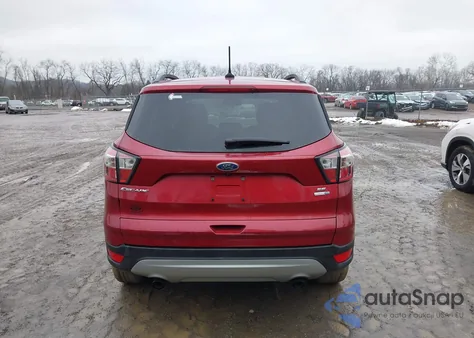 2018 Ford Escape Se z USA, uszkodzony, nr VIN 1FMCU9GD1JUA81000